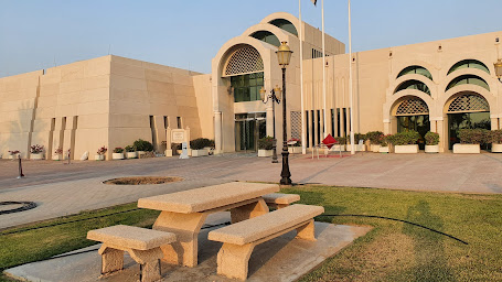 Al Qasba canal-side plaza