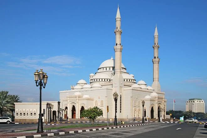 Al Noor Mosque on the Sharjah waterfront